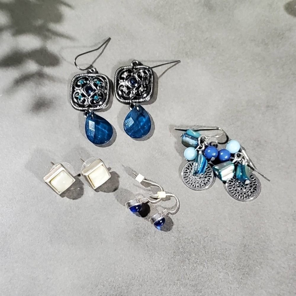 4 Pair Blue Silver Tone Earring Lot Filigree Drop Cluster Dangle‎ Square Studs